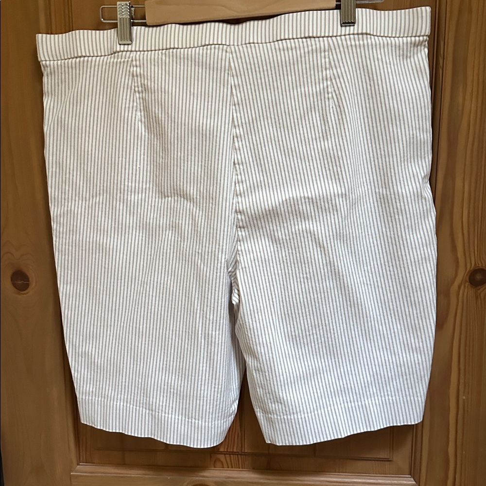 Women's Striped Cream Shorts - Picture 4 of 6